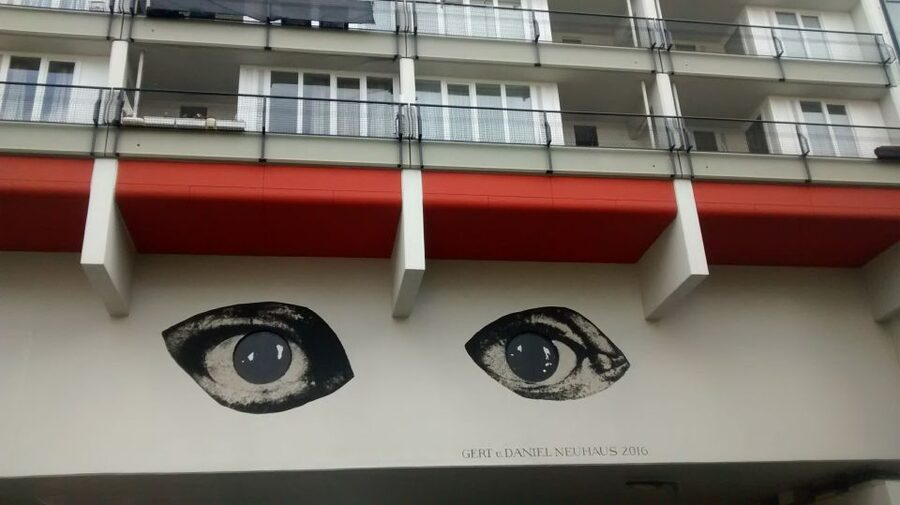 Berlin: Street Art and Alternative Tour - How the guides shape the experience (and why that matters)