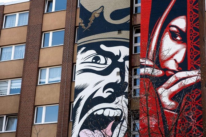 Berlin Street Art Walking Tour - Off The Grid - Timing and weather: good shoes, an umbrella, and a realistic Berlin forecast