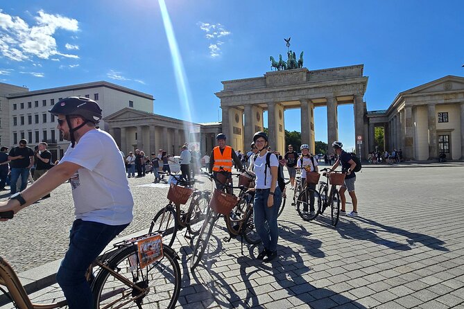 Berlin : The best bike tour with a Berlin guide and insider tips - Key things that make this ride worth it