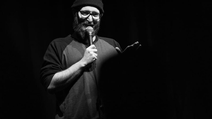 Berlin: The Epic Comedy Club Friday Night Showcase - The lineup promise: established pros plus up-and-comers, all English