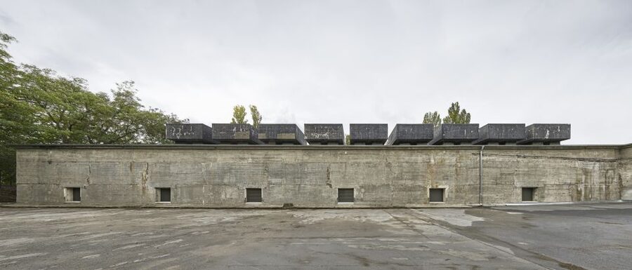 Berlin: The Feuerle Collection Guided Tour and Entry Ticket - Inside the John Pawson bunker: a space that changes how you see