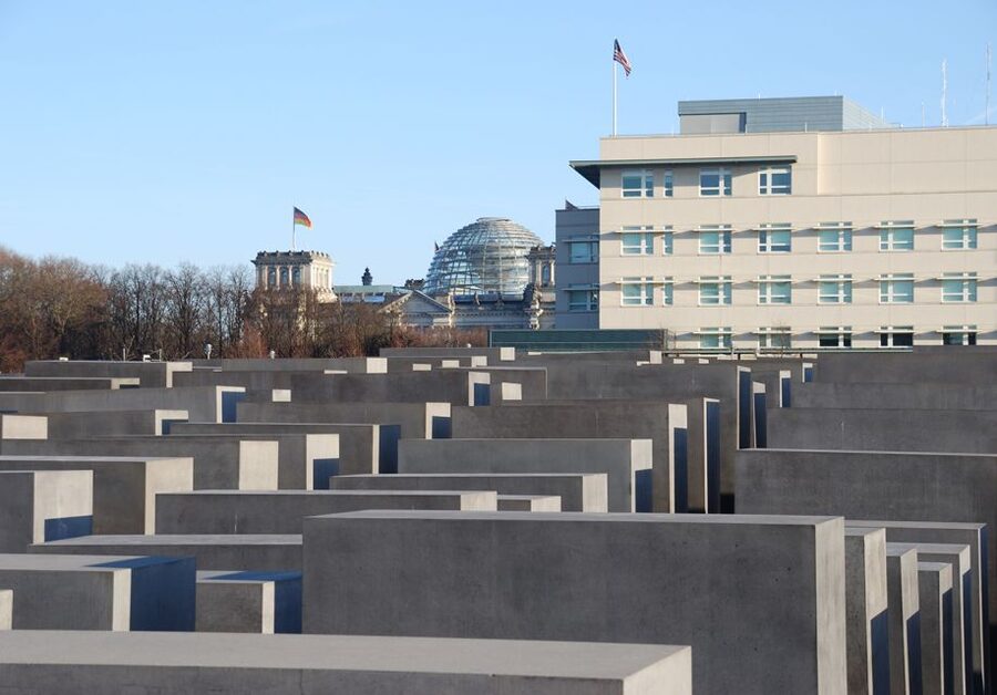 Berlin: The Time of National Socialism Walking Tour - Holocaust Memorial: A Pause That Keeps the Focus Where It Belongs