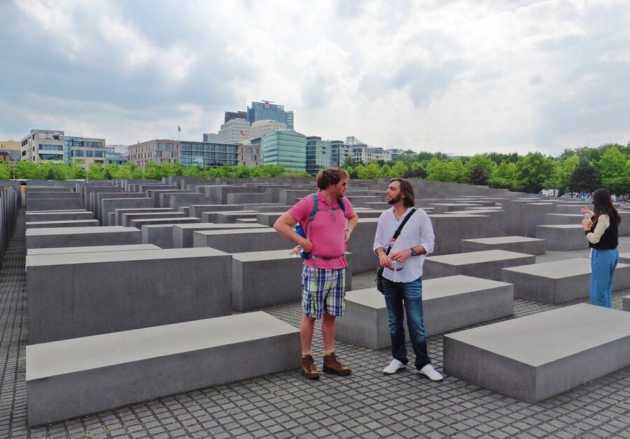 Berlin: The Time of National Socialism Walking Tour - Hitler’s Bunker Area and the Government District: How Control Reshaped Space