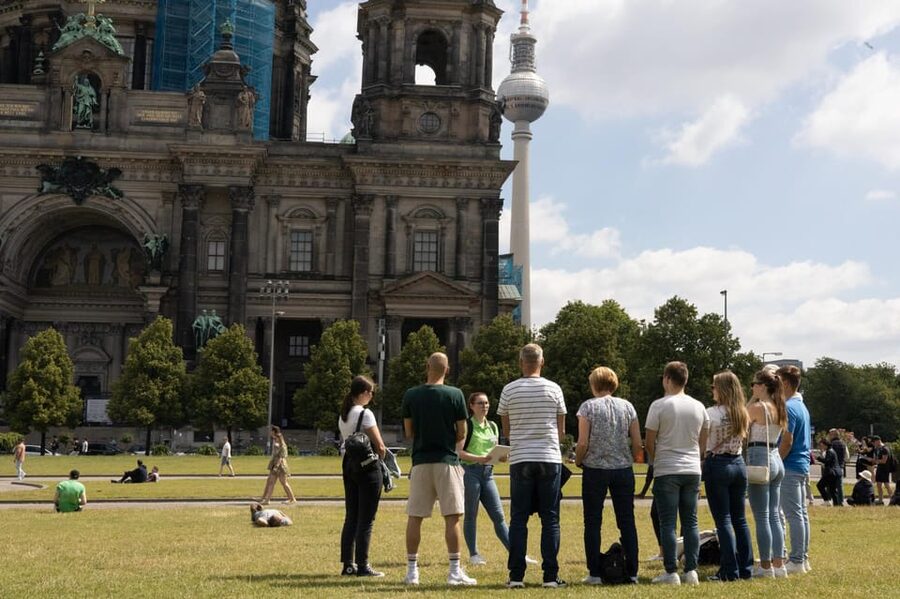 Berlin: the treasures of berlin - walking tour - Getting oriented fast: what you actually cover in 1.5 hours