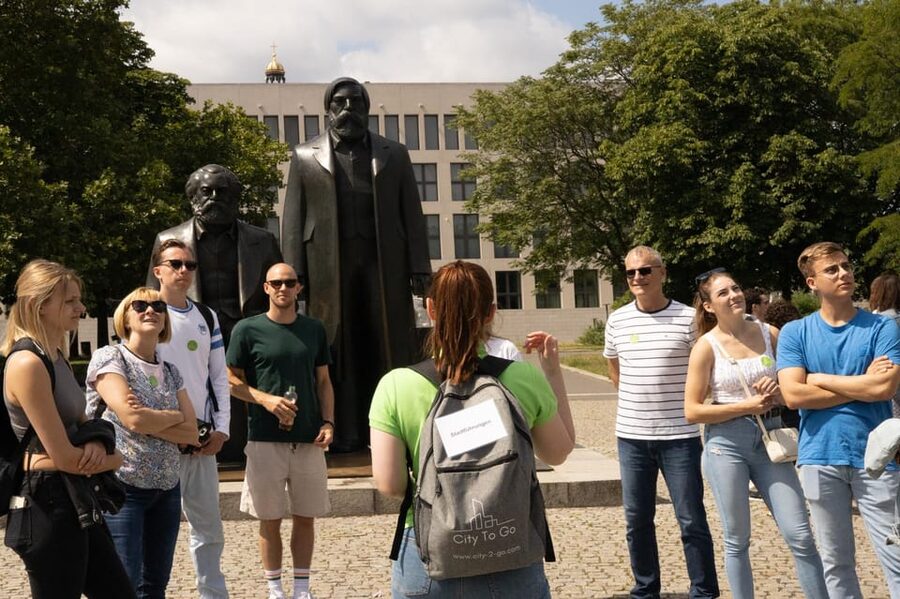 Berlin: the treasures of berlin - walking tour - Bebelplatz: a meaningful square on a quick, guided route