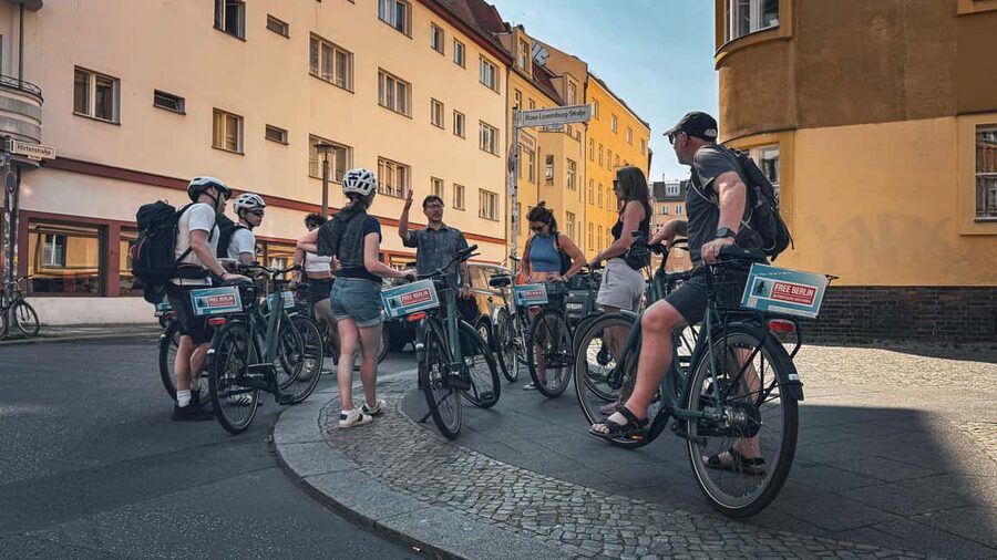 Berlin: The Wall and Third Reich Guided Bike Tour - Ruppiner Straße to Mauerpark: reading the borderland in small clues