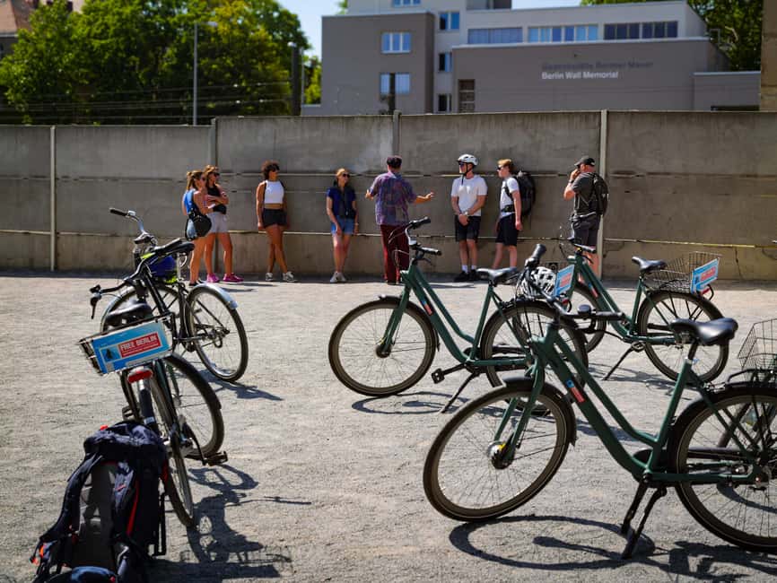 Berlin: The Wall and Third Reich Guided Bike Tour - Cycling from the Nikolaiviertel to Jewish landmarks and the Berlin Wall Memorial