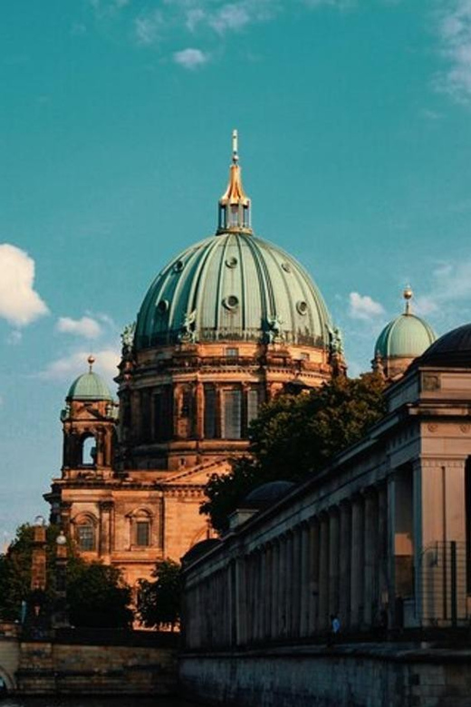 Berlin: Third Reich & Cold War Walking Tour - How to pace yourself on a history-heavy 2 hours
