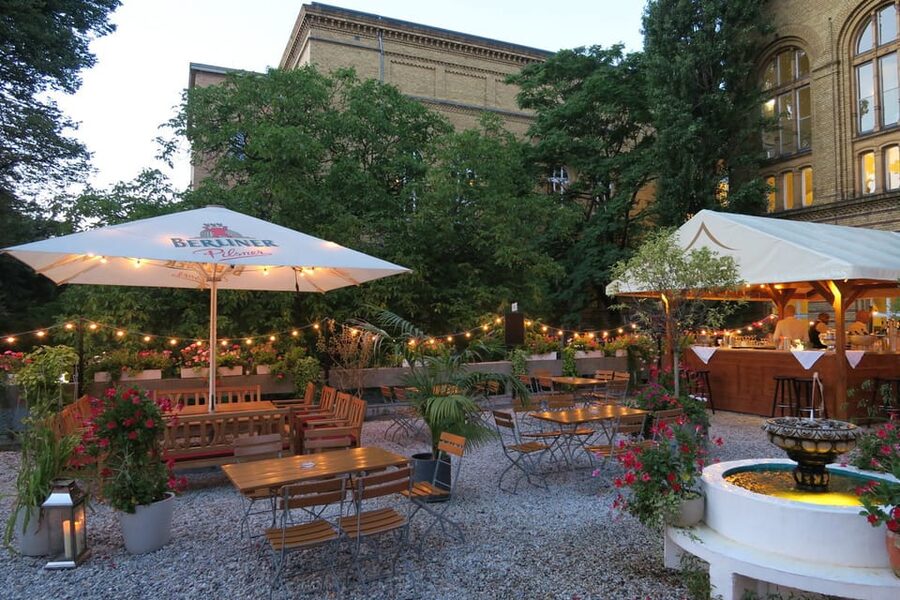 Berlin: Ticket for Bar Jeder Vernunft - Theater & Restaurant - Key things to know before you go