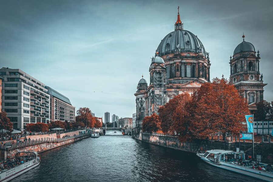 Berlin: Tour with Private Guide - Tips the guide can give you (and how to use them)