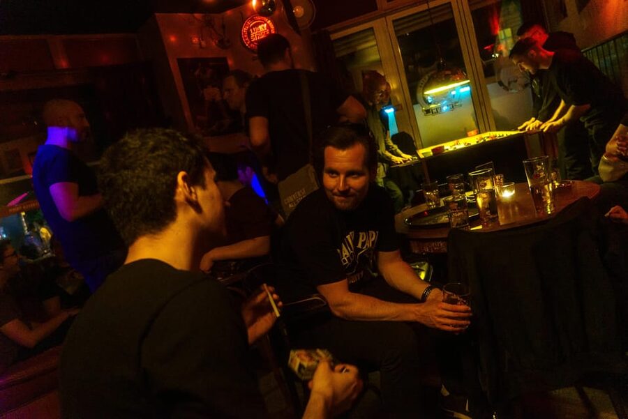 Berlin: Underground Party Tour - Warschauer Straße and the techno rave: what the main event feels like