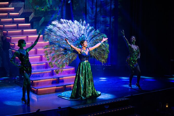 Berlin Varieté: "JOSEPHINE -The Queen of Entertainment" - Singing, tap, juggling, and acrobatics: the craft you can’t fake