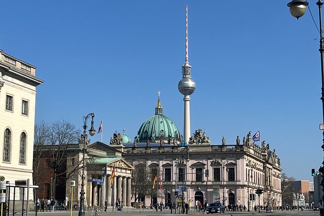 Berlin VIP Express City Tour No Hidden Costs - Where the Tour Starts at Pariser Platz and Ends at Bebelplatz