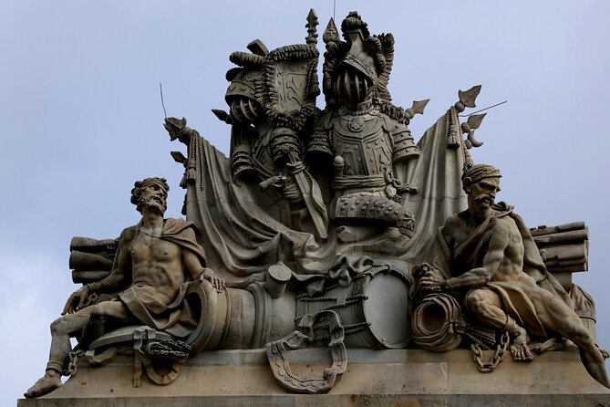 Berlin Walking Tour: Berlin’s Royal Boulevard Unter den Linden - The guide experience: why Morgan’s approach changes the whole walk