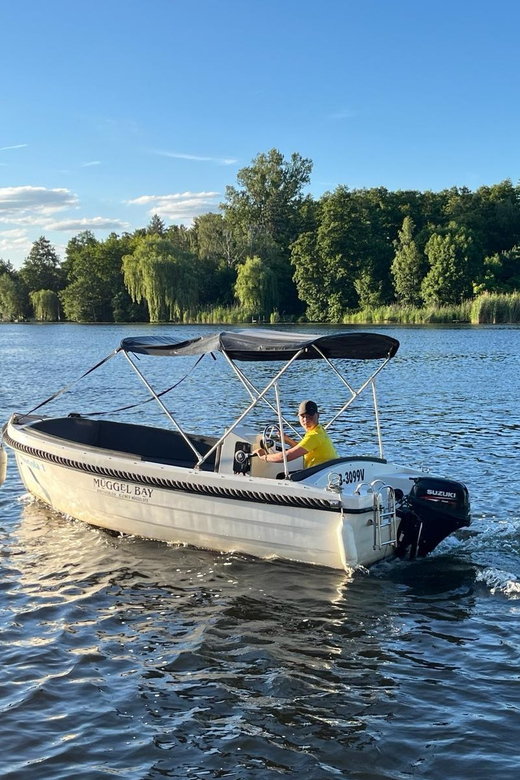 Berlin: Wonderful days renting the motorboat tortola - What the Lake Feels Like From the Water