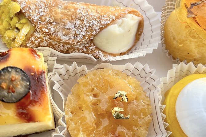 Beyond Currywurst: Berlin’s Hidden Street Food & Culture Tour - Weather and clothing: plan for Berlin wind and short seating gaps