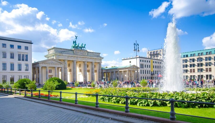 Bike Tour of Berlin Top Attractions with Private Guide - Price and Value of $190 for a Private Berlin Ride