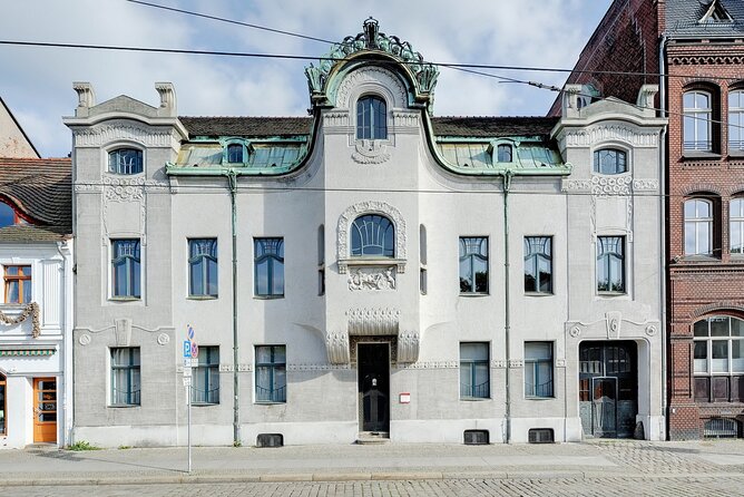 Brandenburg Scavenger Hunt and Sights Self-Guided Tour - Getting Started at Katharinenkirchpl. 13 and Using Explorial