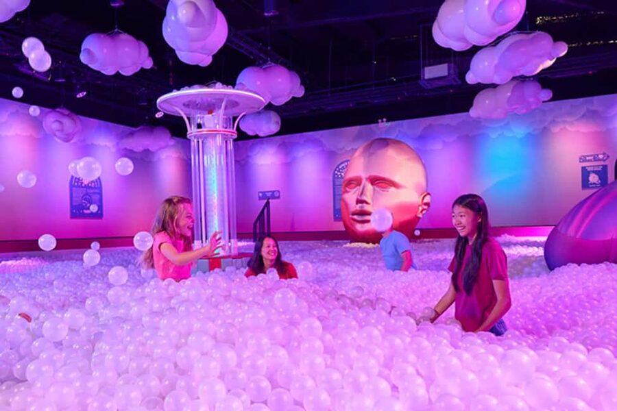 Bubble Planet Berlin: An Experience Museum for All Your Senses - The walk-through flow: how the 12+ rooms keep changing the mood