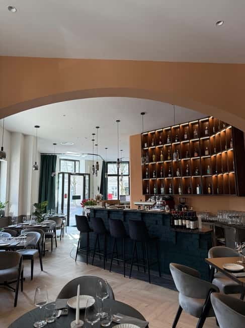 Candlelight dinner for two – Italian night in Berlin - Vegetarian options: how to make the meal work for you