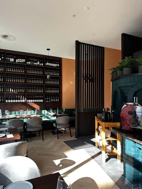 Candlelight dinner for two – Italian night in Berlin - Wine and extras: keeping costs predictable