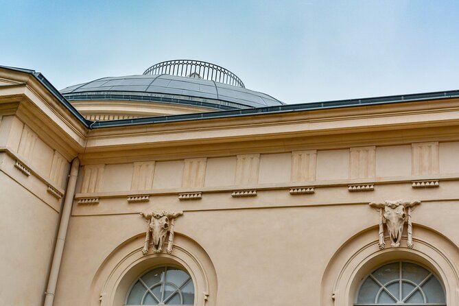 Charité Hospital Walking Tour: Exploring Berlin’s Medical History - Virchow and Graefe monuments: pathology and ophthalmology in the open air