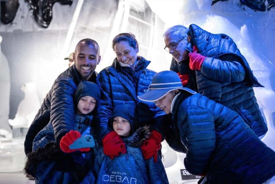 City Sightseeing Berlin: HOHO Bus - All Lines & Icebar - FAQ