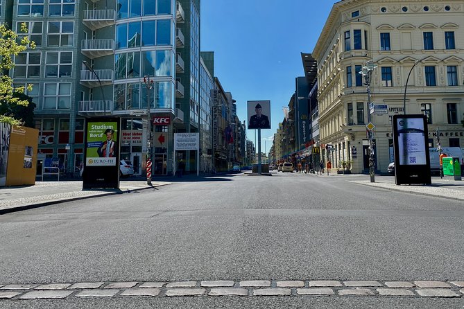 Cold War Berlin - Private Live Virtual Experience - Stop 4: Checkpoint Charlie and the Black Box Finale