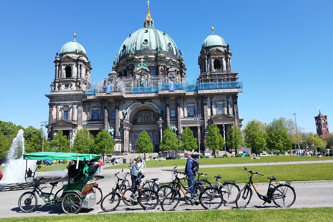 E-Bike Tour Highlights Berlin-Shared Guide in Small Public Group - The Darkest Corners: Führerbunker and the Holocaust Memorial