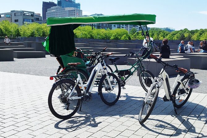 E-Bike Tour Highlights Berlin-Shared Guide in Small Public Group - Books, Knowledge, and Symmetry: Bebelplatz and Gendarmenmarkt Stops