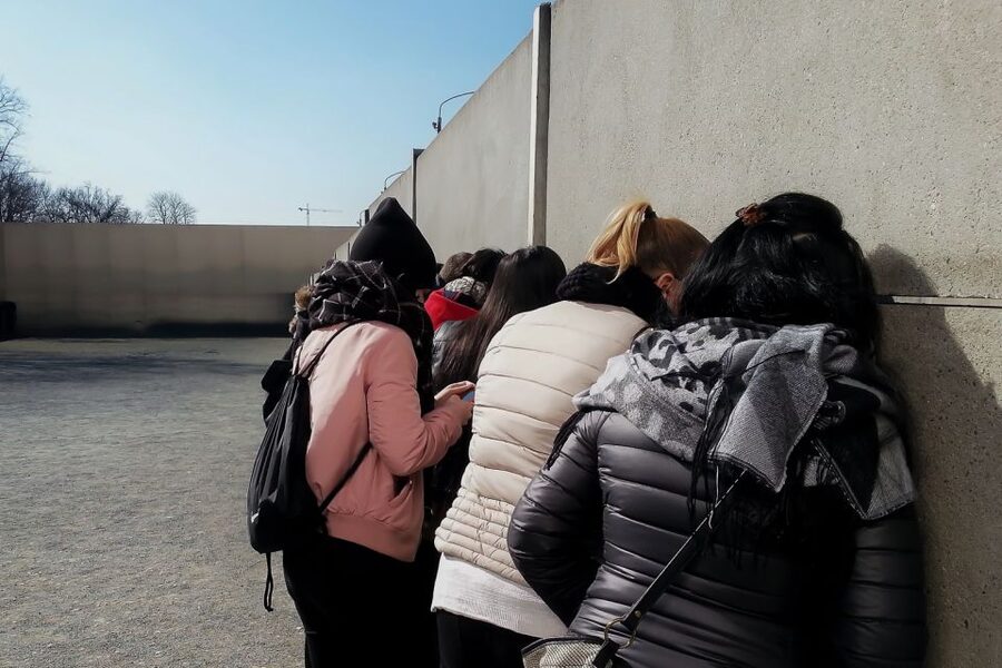 East Berlin and the Wall: Walking Tour - Starting East Berlin at Potsdamer Platz instead of “in the middle”