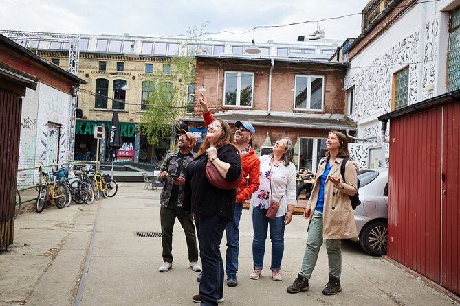 East Berlin Food & History Tour with Eating Europe - Stop 5: Currywurst at Warschauer Straße—the Berlin street-food origin story