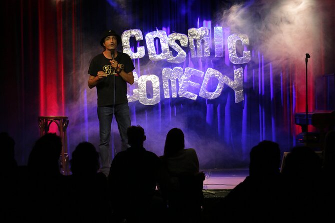 English Comedy Show with Pizza and Shots in Central Berlin - Cosmic Comedy in Berlin Mitte: Pizza, Shots, and English Jokes