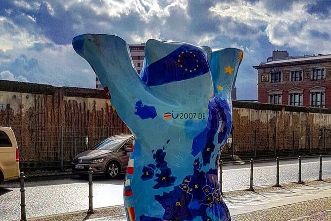 Explore Berlin History and Highlights Sightseeing Walking Tour - A 3.5-hour route that connects Berlin’s eras