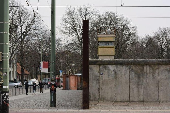 Explore The Berlin Wall: Cold War Berlin and Behind the Berlin Wall - Potsdamer Platz after reunification: from death strip land to offices and entertainment