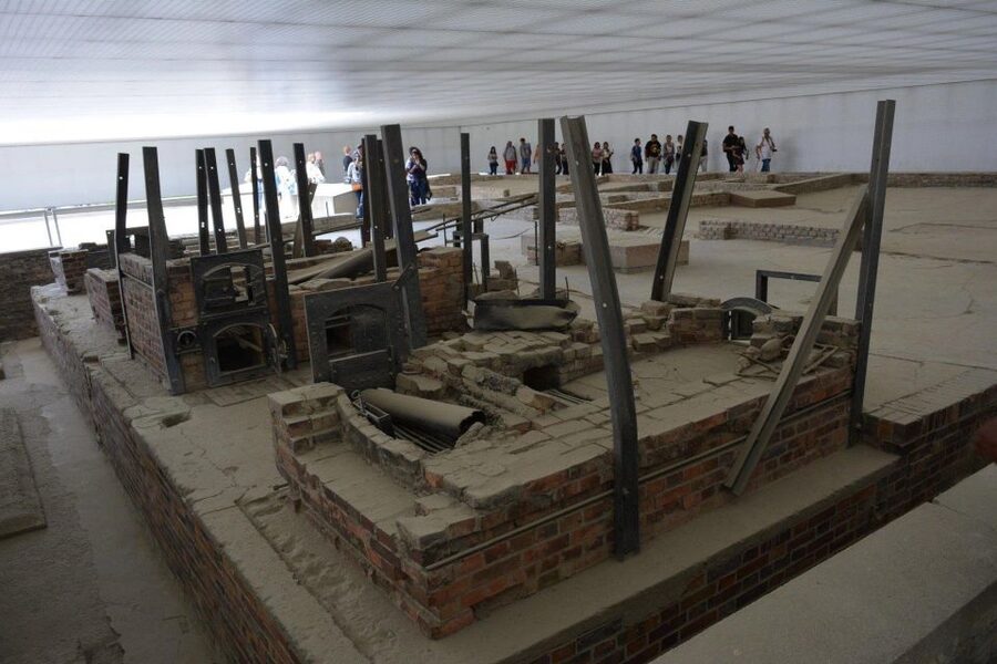 From Berlin: Guided Sachsenhausen Concentration Camp Tour - Who this tour is best for (and who may want to rethink it)