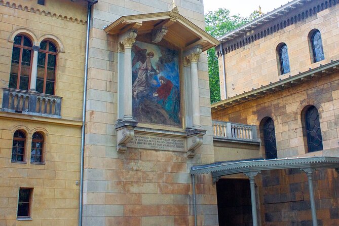 From Berlin: Potsdam Highlights & Sanssouci half day Walking Tour - Sanssouci Palace and the Park Route: The Walk is the Point