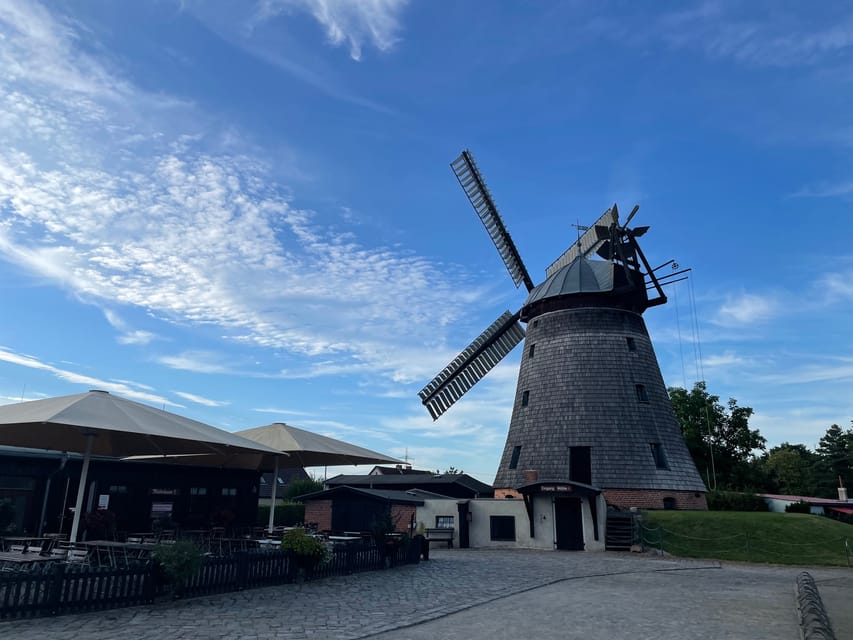 From Berlin to the Fairy-Tale Forests of the Spreewald - Lübbenau Walk: Historic Town Time With an Audio Guide