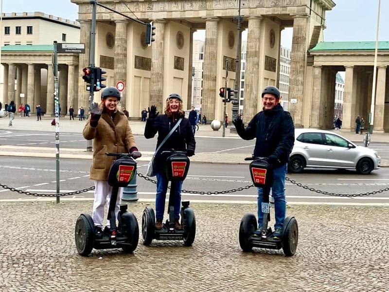 Half-Day Berlin Highlights Segway Expedition - How the route works: standard plan vs. your stop requests