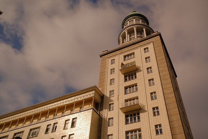 Karl-Marx-Allee Tour: Life and Architecture in East Berlin - Why a guided walk makes Karl-Marx-Allee click