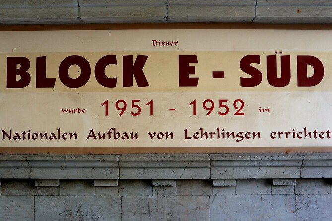 Karl-Marx-Allee Tour: Life and Architecture in East Berlin - Route basics: starting at U Frankfurter Tor and ending by Strausberger Platz