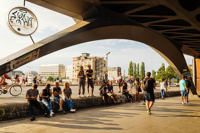 Kreuzberg Berlin: Off the Beaten Track PRIVATE Walking Tour - Stop 2: East Side Gallery as International Street Art With Political Weight