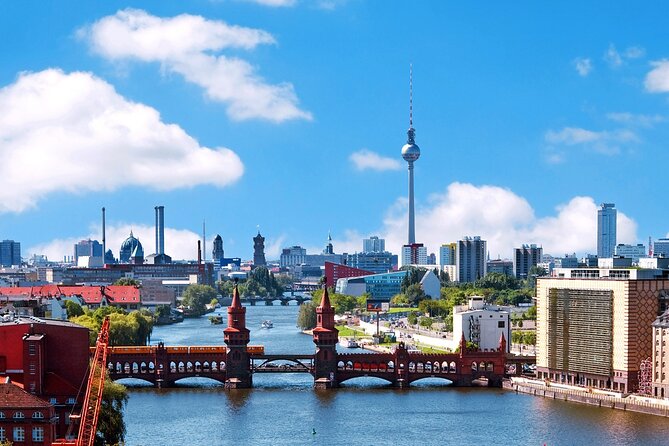 Kreuzberg's Secret Society: Exploration Game and Tour - Why a puzzle walk works in Kreuzberg