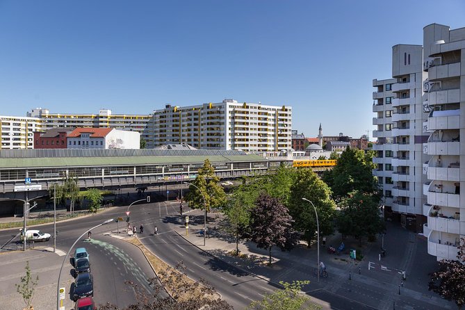 Kreuzberg Tour – Kriminell und kuschelig - Parks, avenues, and backstreets: learning the neighborhood by moving through it