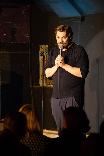 Love in Berlin Comedy Show - Aftershow Party Dancing and the Bar Plan