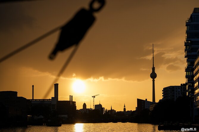 Old Berlin Beer Evening Sunset Cruise on Steamship - How to decide: who will love this cruise