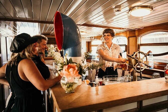 Old Berlin Beer Evening Sunset Cruise on Steamship - Price and value: is $48.06 a good deal?