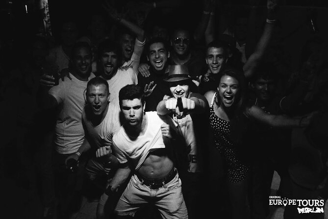 Original Pub Crawl Berlin - Price and Value: Is $19.22 a Good Deal?