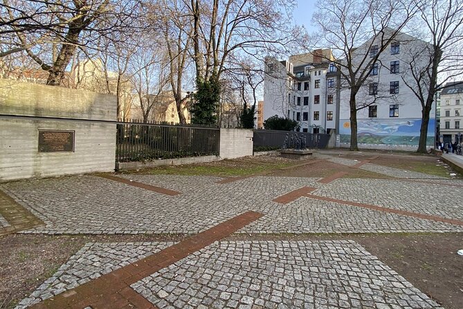 Path of Resistance: Berlin’s Hidden Holocaust Stories - Museum Island and Neue Wache: contextual stops that shape how you see the city