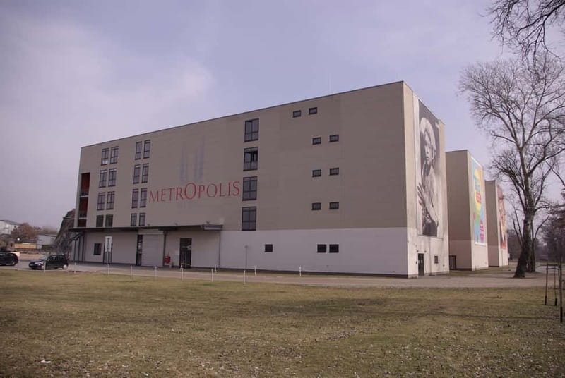 Potsdam-Babelsberg: 5-Hour-Tour "Film-History" by VW-Bus - Why this Berlin-to-Potsdam film route is a smart use of 5 hours
